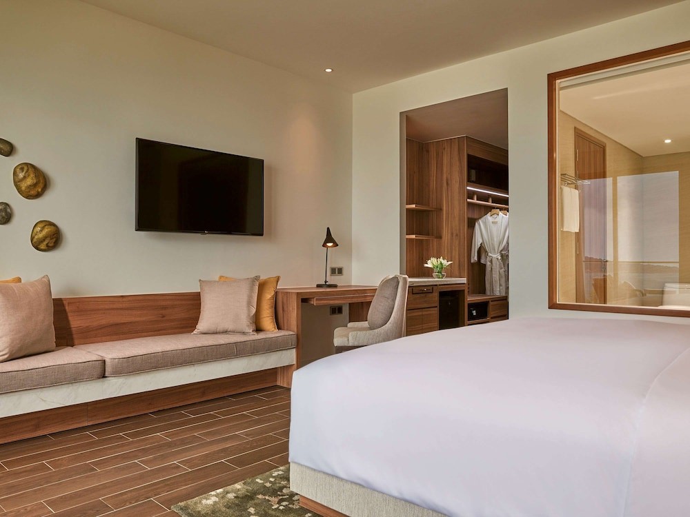 MovenPick Resort & Hotels - Casta’s Furniture and Cabinet project