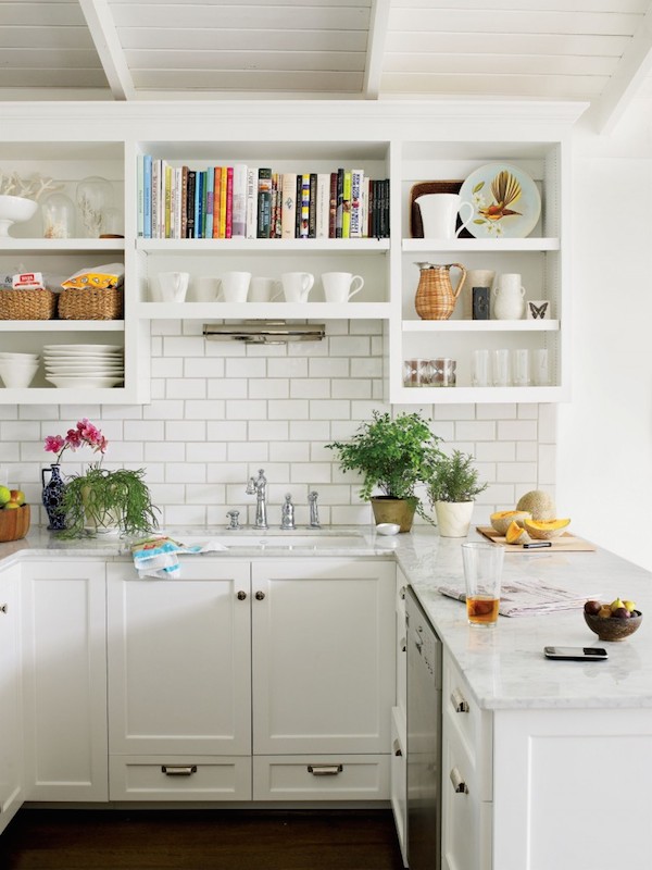 Kitchen with integrated open shelves showcasing everyday essentials and decorative pieces