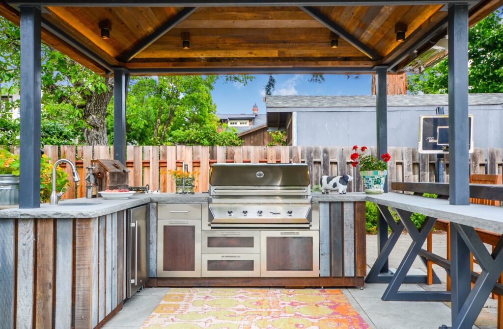 Sustainable outdoor kitchen cabinets made from responsibly sourced materials