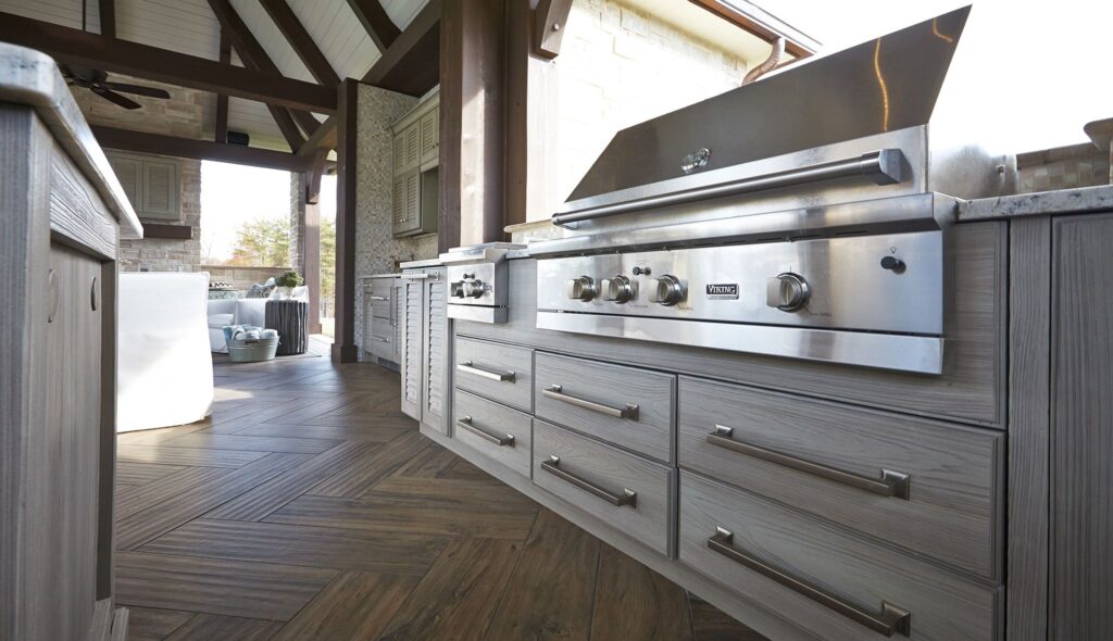 Outdoor kitchen cabinets crafted with marine-grade polymer, built to withstand extreme weather