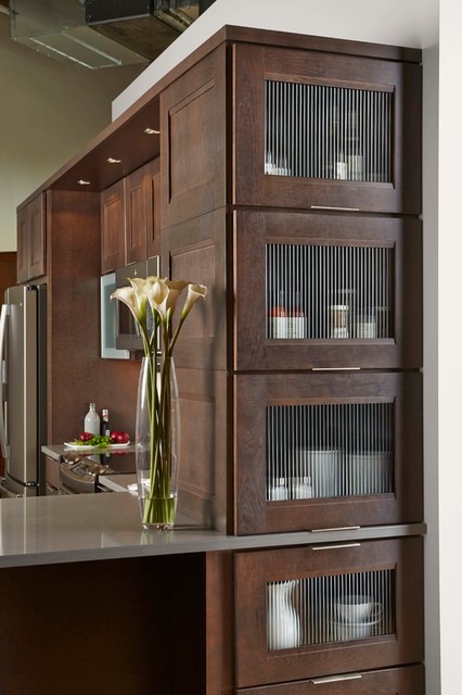 Reeded glass front cabinet doors in soft-touch matte frames