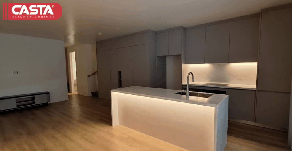 Casta’s custom cabinet