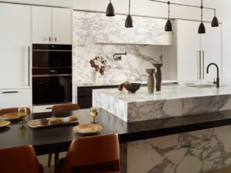 white kitchen cabinets