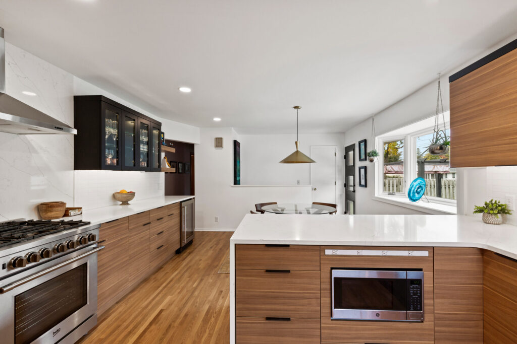 Frameless kitchen cabinets manufactured in Arizona