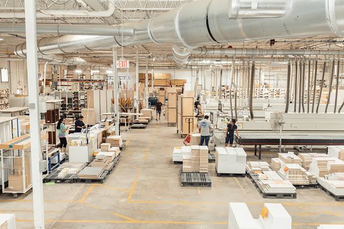 Factory warehouse inventory of wholesale kitchen cabinets ready for export