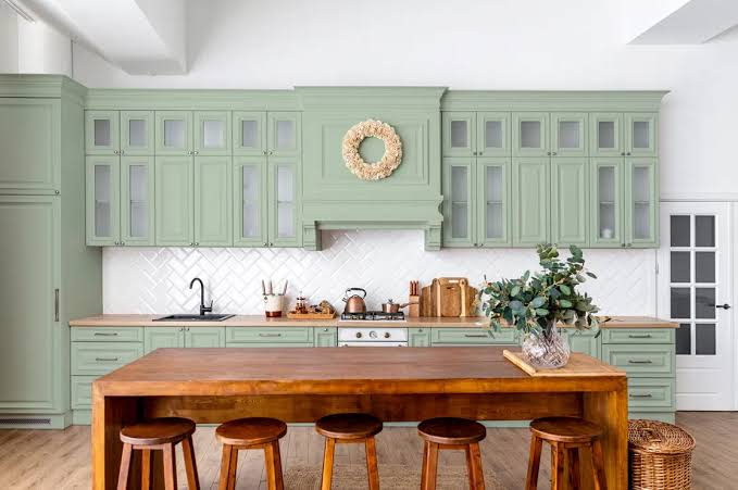 Designer-grade stylish kitchen cabinets with premium material selection